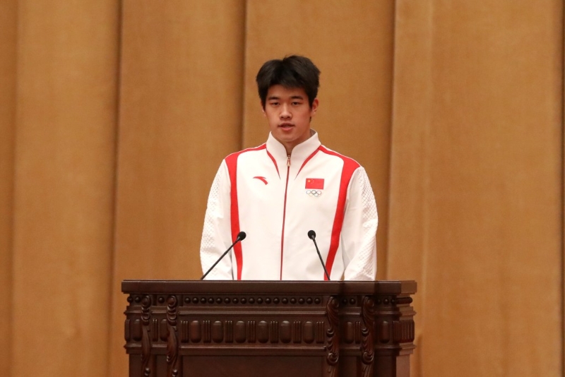 潘展樂于巴黎奧運打破100自世界紀錄奪金。 中新社