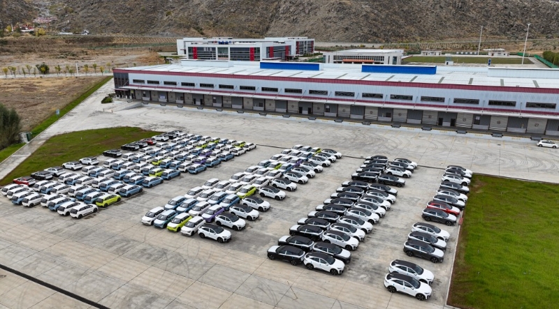 中國新能源車年產量已突破千萬輛。新華社