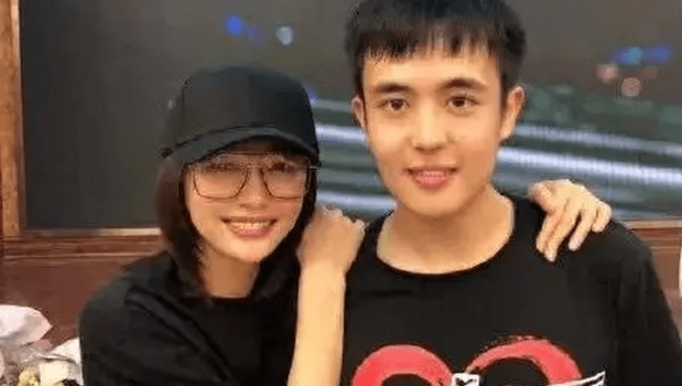 王星女友嘉嘉功不可沒 王星女友嘉嘉功不可沒