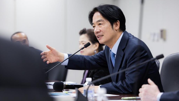 游盈隆贊賴喊?！袄峡码p罷”！