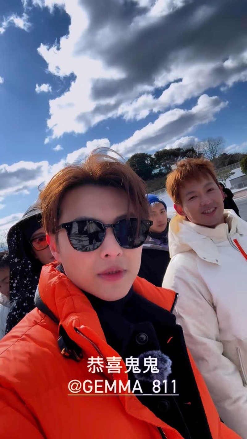 王子祝福鬼鬼步入人生下一階段，也不忘強調：「不是我的喔」。（圖／翻攝自王子 Instagram）