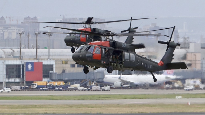 美軍UH-60“黑鷹”直升機。 美聯社