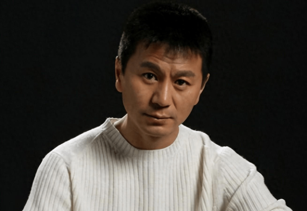 吳若甫是上世紀末和本世紀初的影視界一線演員。