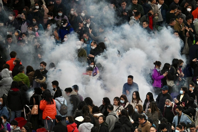 啟德足球測試賽40分鐘疏散5萬人。