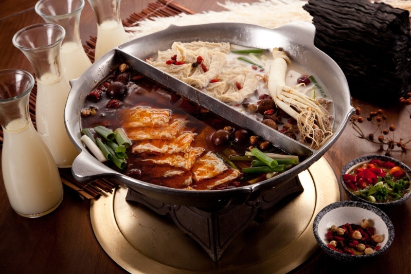 近年臺灣的無老鍋、肉多多火鍋亦先后進駐香港（無老鍋Facebook）