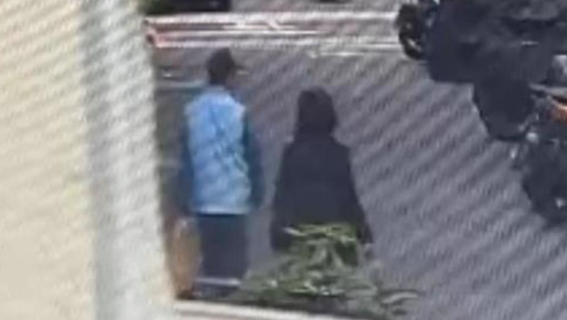 有鄰居透露獨居的張姓婦人平常出門都濃妝艷抹像是在談戀愛 有鄰居透露獨居的張姓婦人平常出門都濃妝艷抹像是在談戀愛