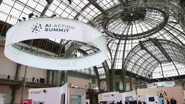 DeepSeek在巴黎AI峰會受熱議。