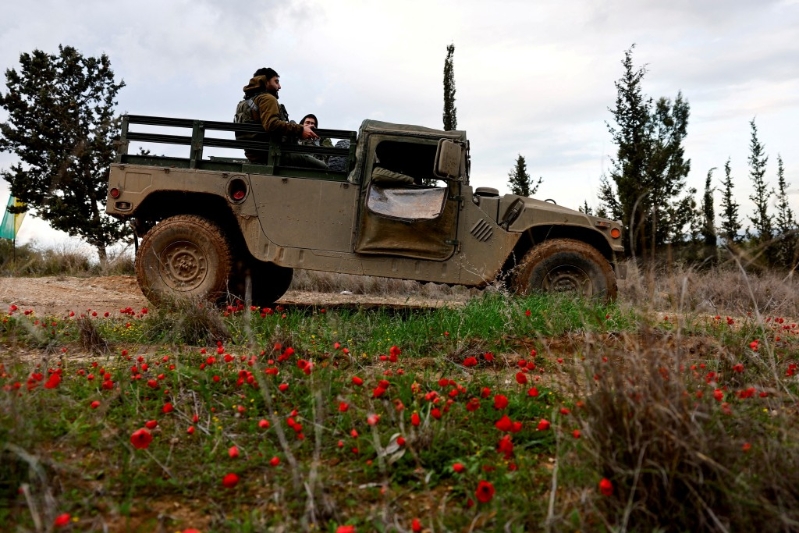 以軍軍車在加沙邊境巡邏。路透社