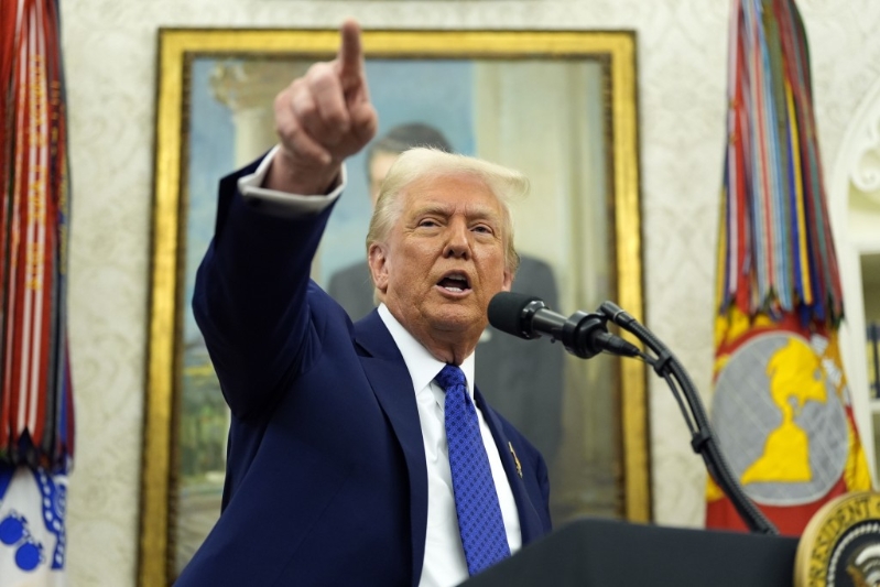 特朗普指出，對美國課征關稅的國家多年來一直在占美國的便宜。美聯社