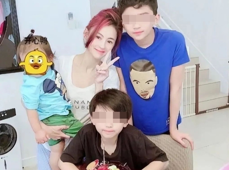 張柏芝2018年突然宣布生下第三胎 張柏芝2018年突然宣布生下第三胎