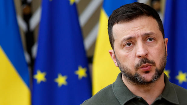 烏克蘭總統澤連斯基于2月14日表示，俄羅斯可能正在準備大規模軍事升級，并可能于2026年將目標轉向北約國家。