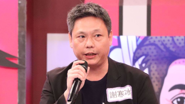 資深媒體人謝寒冰。