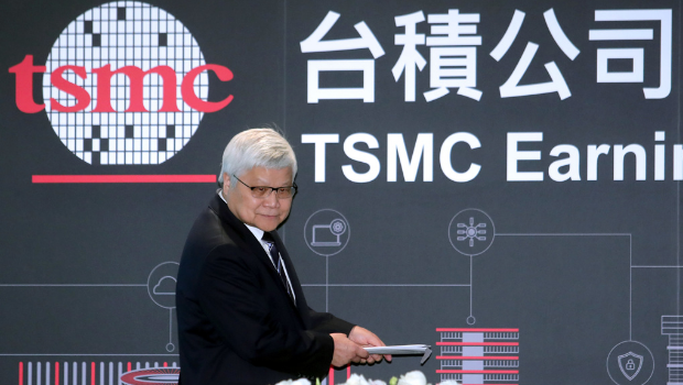 英特爾分拆傳聞不斷，臺積電被點名可能介入，董事長兼總裁魏哲家一舉一動受到關注。