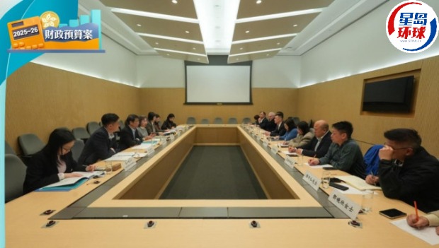 楊何蓓茵發信予全體公務員 楊何蓓茵發信予全體公務員