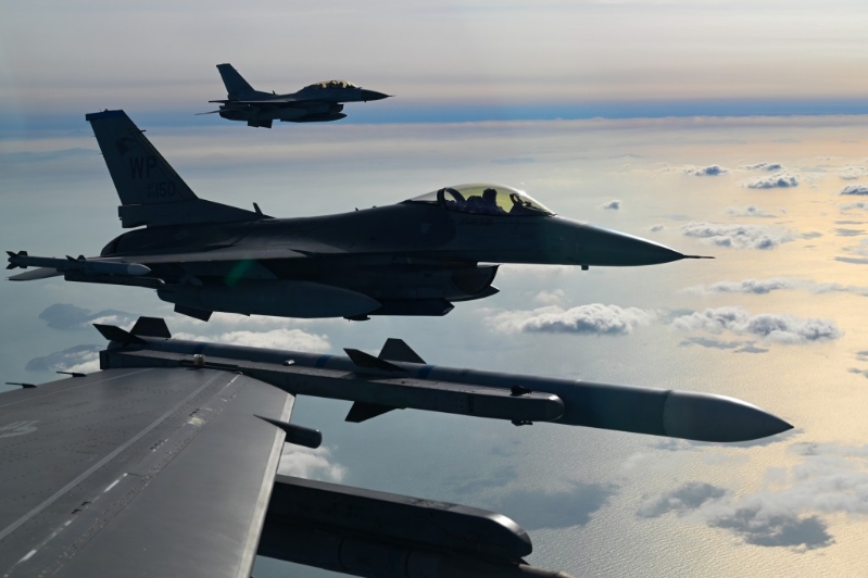 韓國空軍主力KF-16戰機。 US Air Force