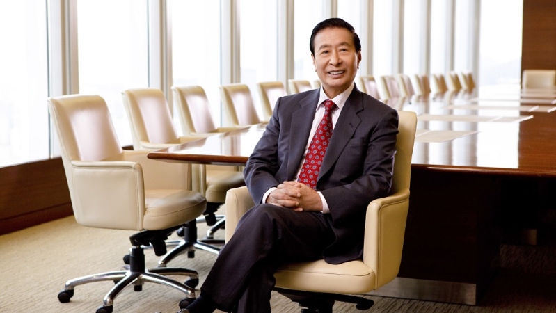 李兆基的上市王國業務廣泛，恒基系在港共有7家上市公司。恒基提供