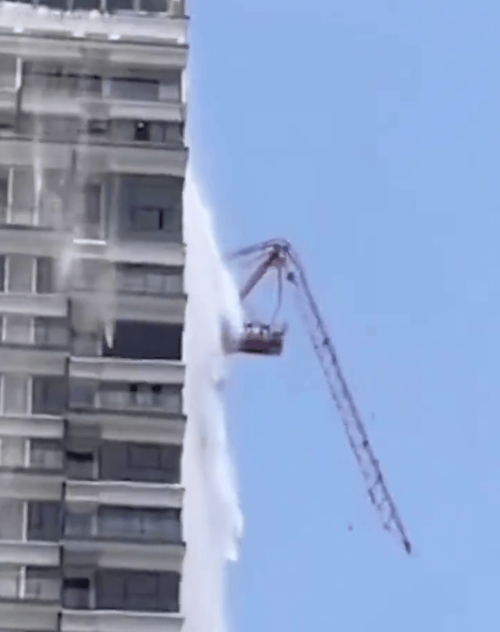 天秤被震斷 天秤被震斷