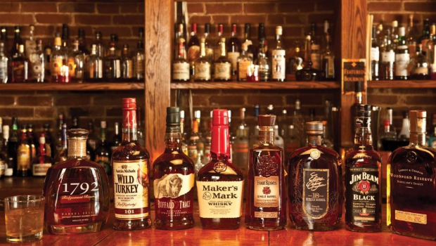 歐盟擬反制特朗普關稅，波本威士忌將列報復清單