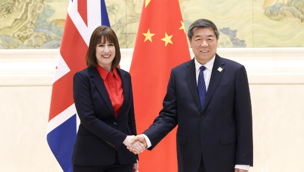 里夫斯一月曾訪問中國，與副總理何立峰會面