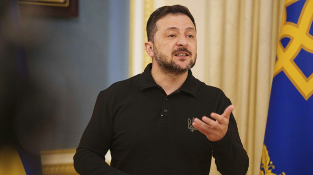 澤連斯基認為，承認俄吞併克里米亞，違反烏克蘭的憲法。美聯社