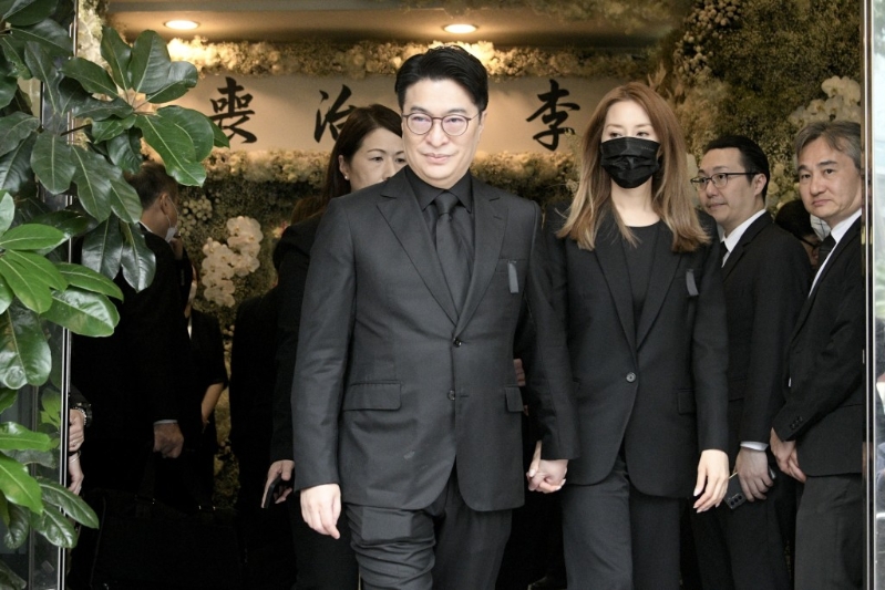 李家誠與妻子徐子淇。（陳浩元攝）