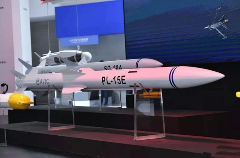 中國PL-15空空導彈的外貿型號。