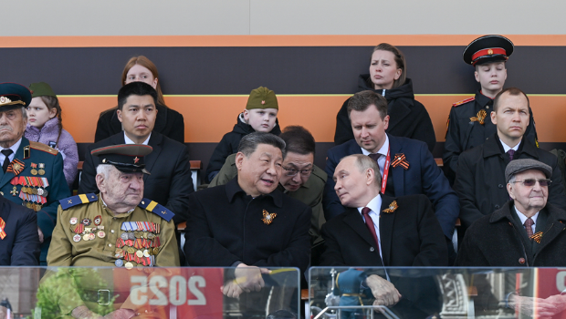 國家主席習近平和來自世界20多個國家及國際組織領導人應邀出席慶典。