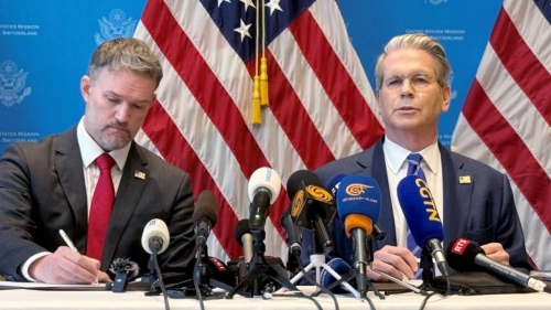 貝森特召開記者會 貝森特召開記者會