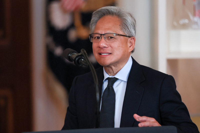 英偉達執行長黃仁勛的動向備受矚目。