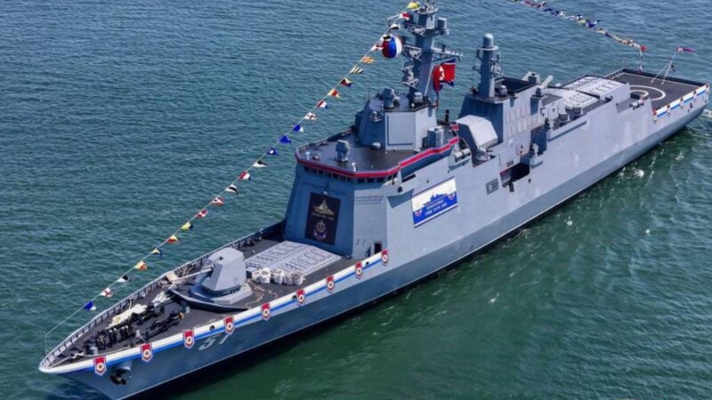 4月底亮相的朝鮮新驅逐艦“崔賢”號。朝中社