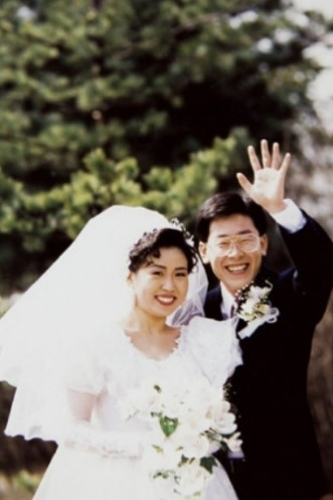 金惠京1990年與李在明在結婚 。李在明競選部