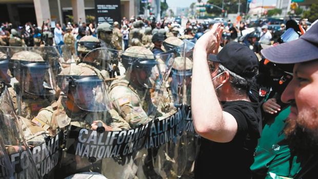 為派兵洛杉磯辯護“本可能更糟” 為派兵洛杉磯辯護“本可能更糟”