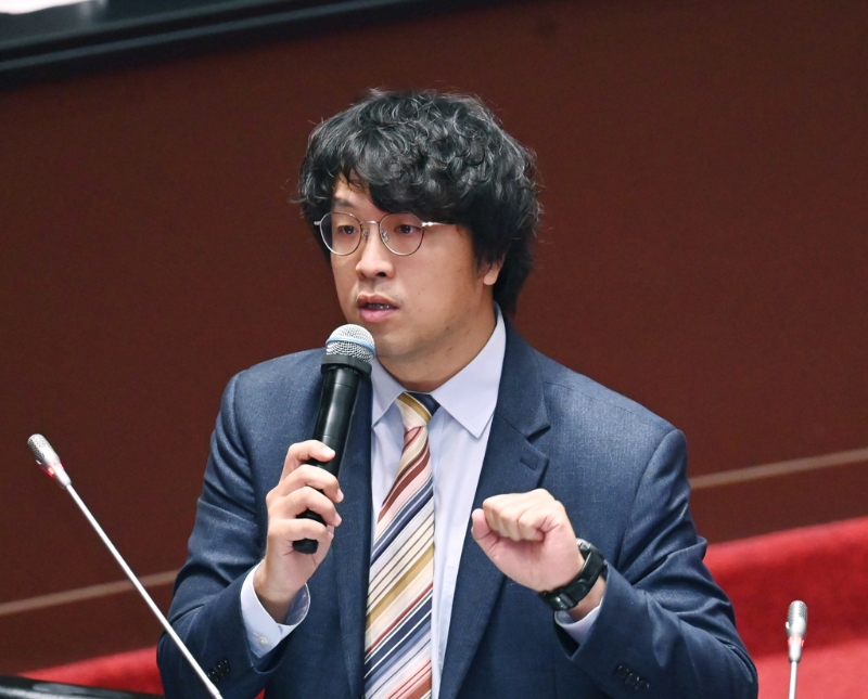 民進黨“立委”沈伯洋。中時資料照