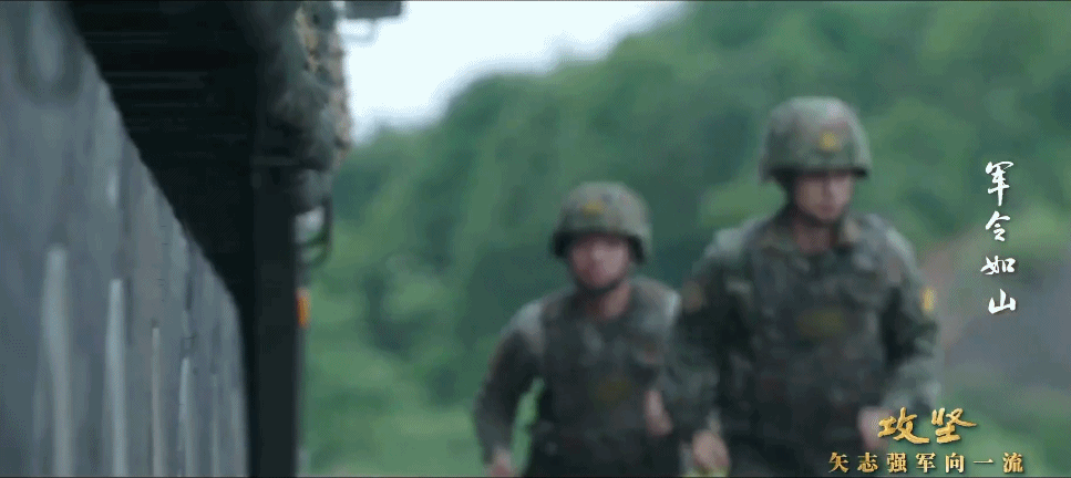 趙靜扭頭看 趙靜扭頭看