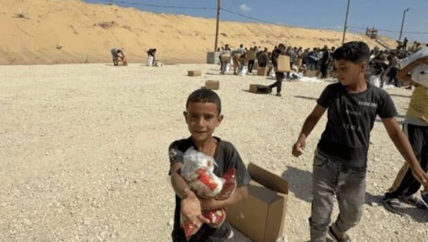 阿吉拉網上公開阿米爾當日的照片。