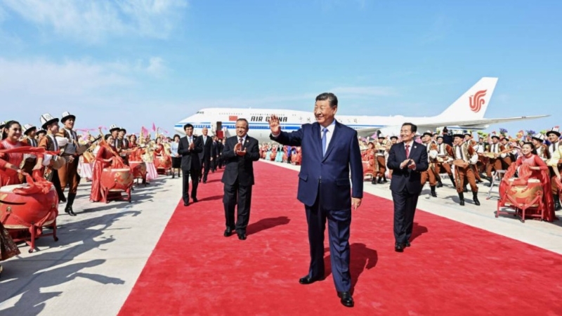 習近平下午抵達新疆 習近平下午抵達新疆