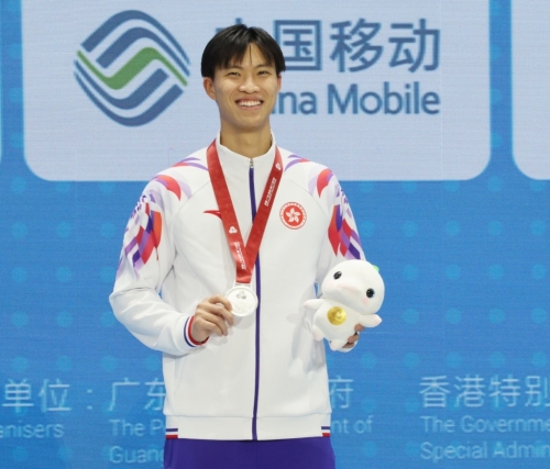 何思朗首奪全運會獎牌。